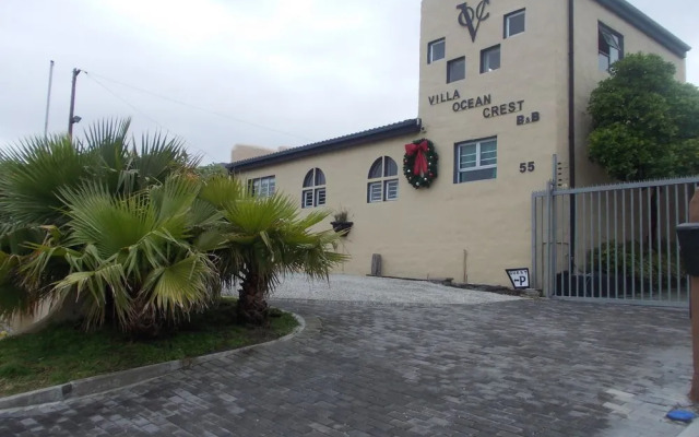Villa Ocean Crest Guesthouse and B&B