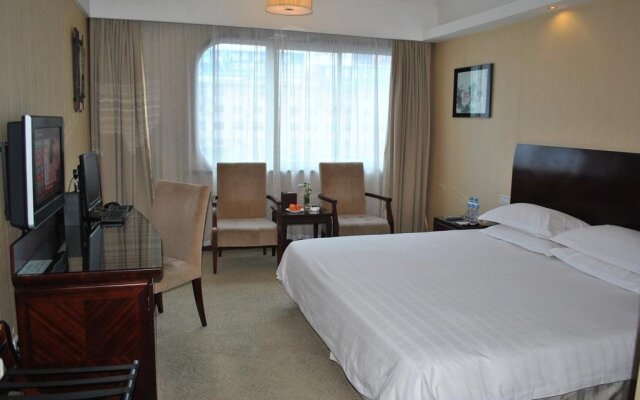 Oriental Hotel