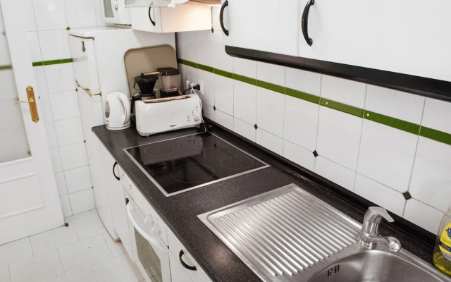 Apartment - 2 Bedrooms with Pool and WiFi - 107349