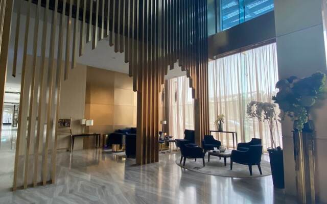 4Leisure Suites DAMAC Esclusiva Towers