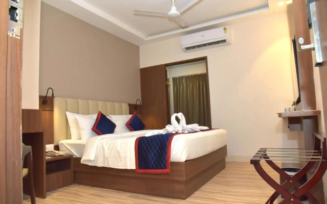 Zip By Spree Hotels Shirdi