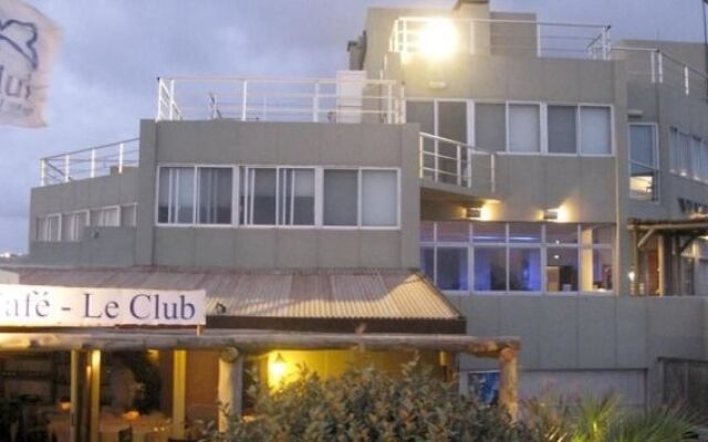 Le Club Posada en el Mar