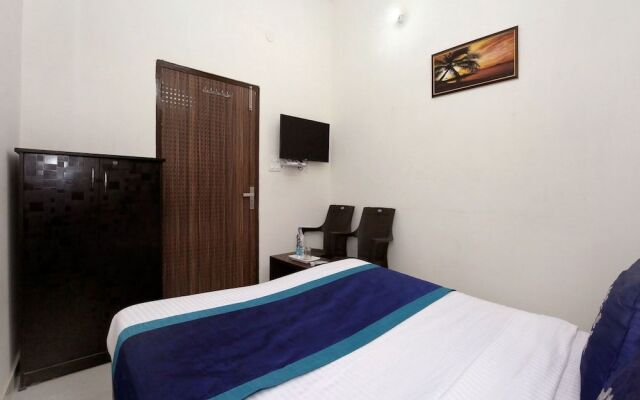 OYO 10075 Hotel Kaydee