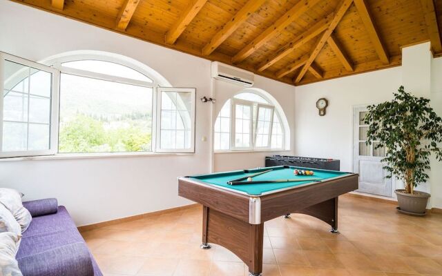 House Davor