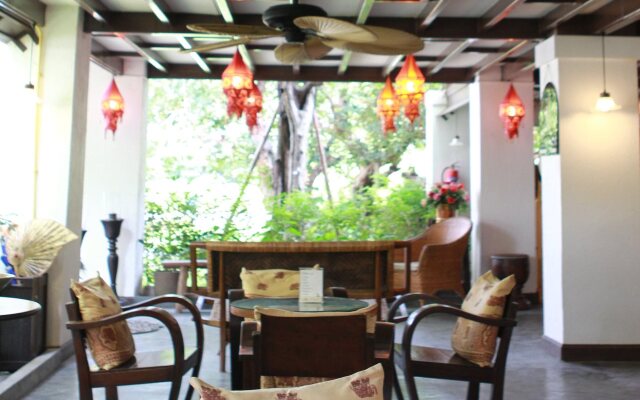 Chompor Lanna Restaurant & Boutique Resort