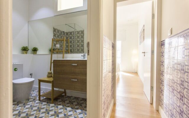 Bairro Alto Stylish by Homing