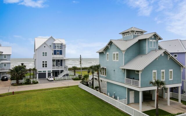 The Conch Castle 5 Bedroom Home