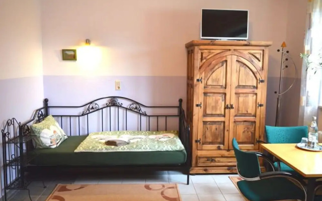 Multicultural Comfortable Holiday Residence