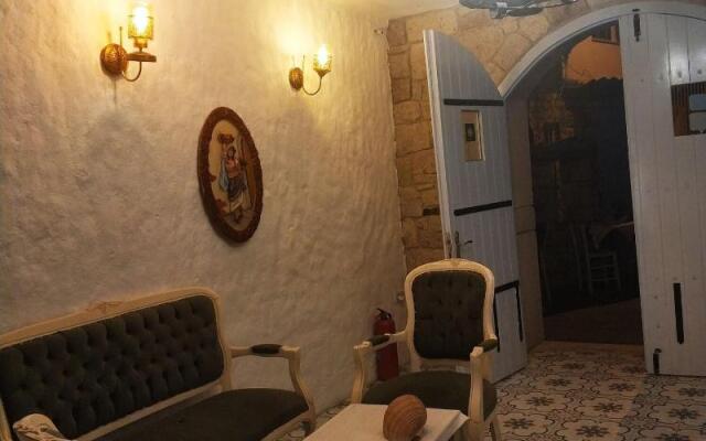 Alacati Asmalı Konak Otel