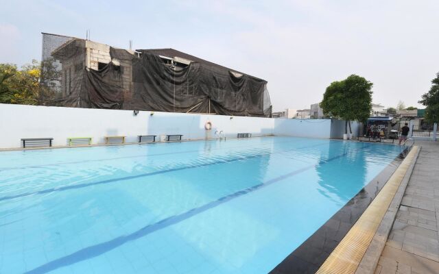 The Centro Hotel & Residence by Orchardz