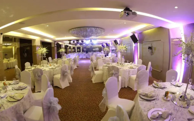 Lancaster Suites Raouche