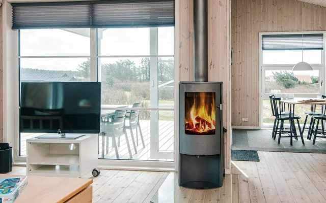 5 Star Holiday Home in Lokken