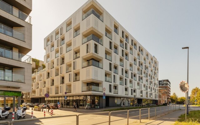 Zabłocie Apartments Cracow by Renters