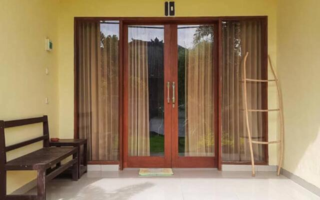 Padang Padang Sari Guest House Bali RedPartner