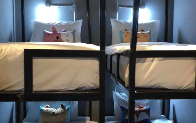 Slumber Party Hostel Phuket