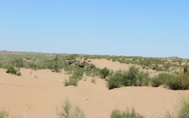 Guest House Ruslan Nurata & Tours