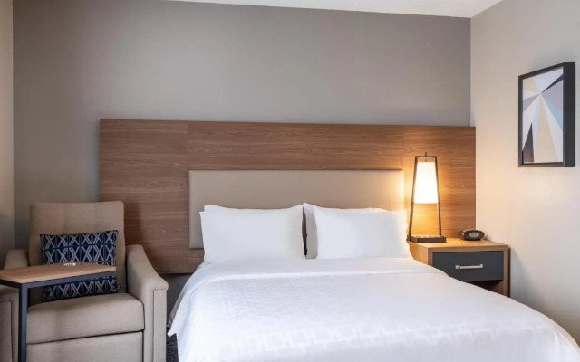 Candlewood Suites Rockford by IHG