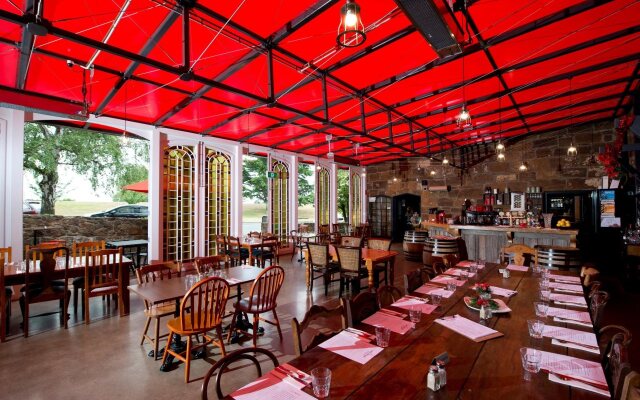 Leisure Inn Penny Royal Hotel & Apartments