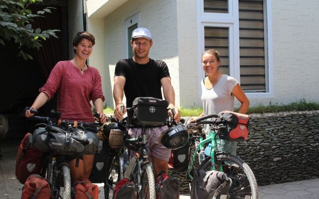 Парк-хостел «Ош»