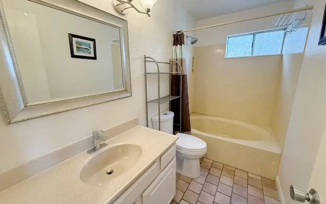 Panoramic View Bayfront Gem 3BR