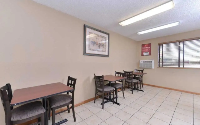 Econo Lodge Waukegan/Gurnee