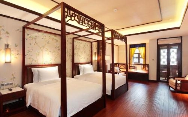 Gubei Water Town Wuzhenhui Boutique Hotel