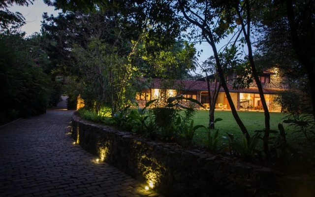 Stone House Suites Kandy