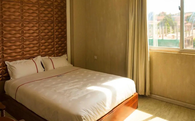 Freedom City Hotel