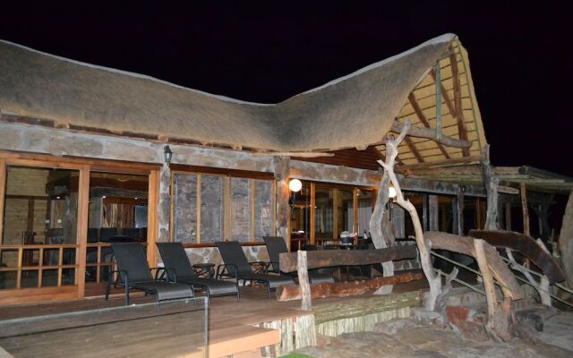 Namib's Valley Lodge