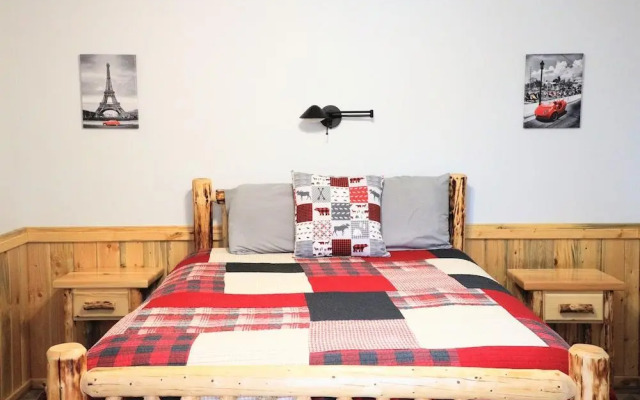 Wheels of Wonderment Twin Cabin 1