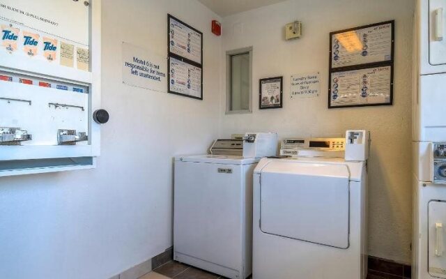 Motel 6 Los Angeles - Hacienda Heights