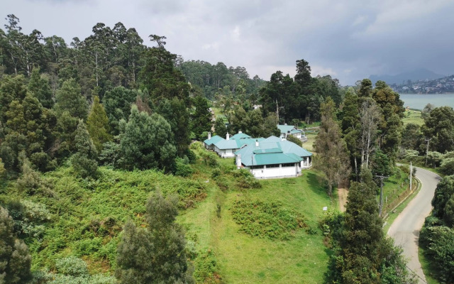 The Edge Luxury Apartment