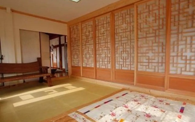 Gwiae Traditional House