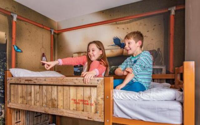 Chessington Hotel