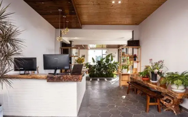 Xiaolu Chenke · Yuelu Yiyun Guesthouse