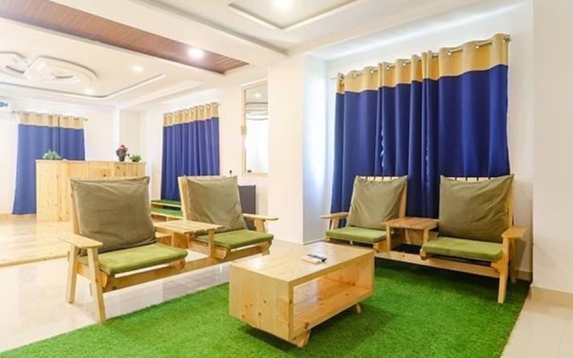 Fabhotel Green Leaf