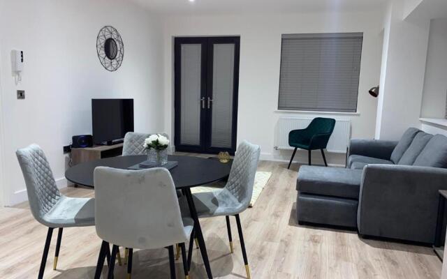 Roomotel - Broadoaks Apartments