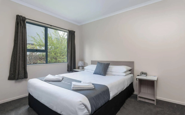Matakana Motel
