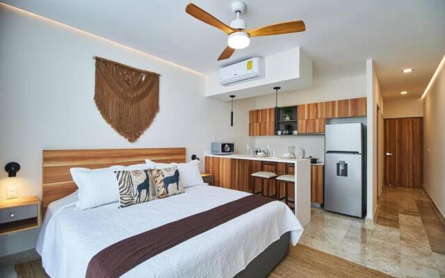 PH 312 Two bedroom rooftop and private pool