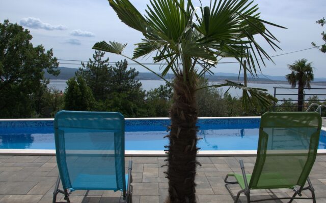 Apartments Lounger Frkovic