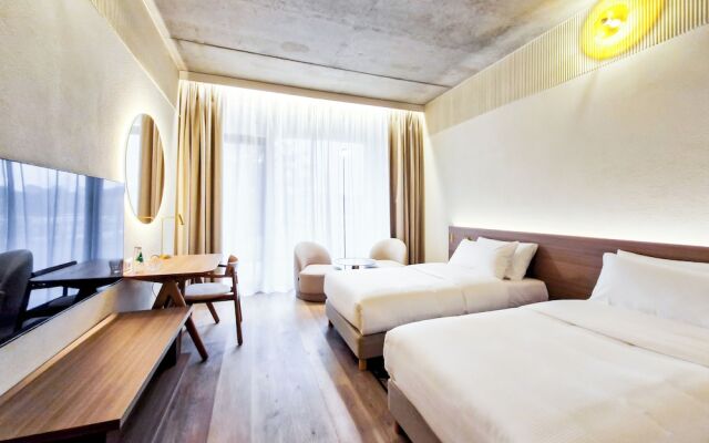 Hotel GLAR Conference & SPA