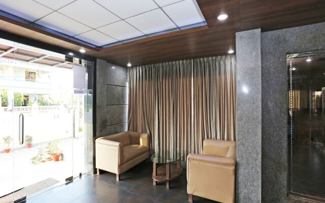 OYO 2337 Gold Coast Beach Resort