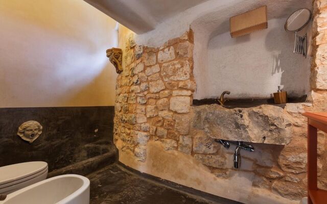 Trulli di Monte Reale