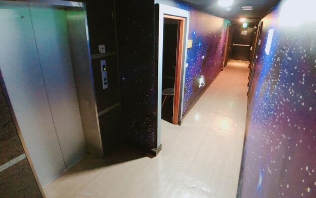 Hotel 35