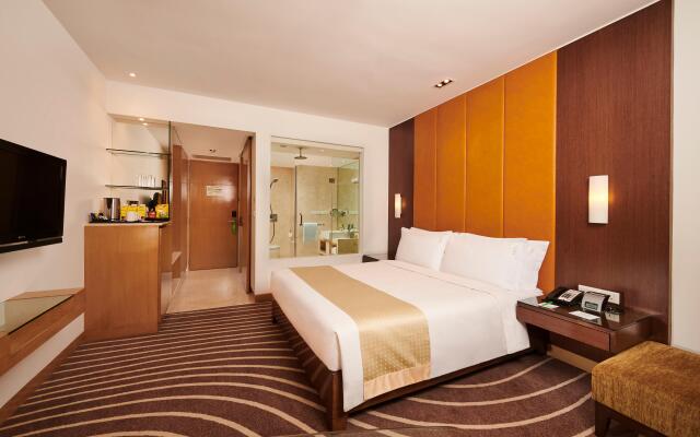Holiday Inn Mumbai International Airport by IHG