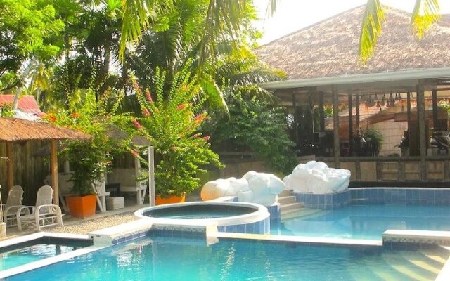 Island French Resort