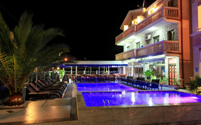 Aparthotel Villa Primafila