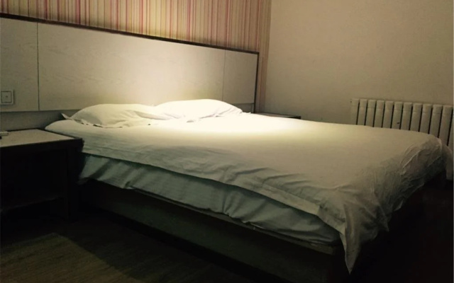 Elan Hotel Lanzhou West Station Shizi