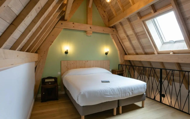 Le Petit Moulin