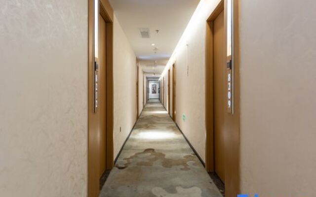 James Joyce Coffetel Hotel Beijing Desheng store